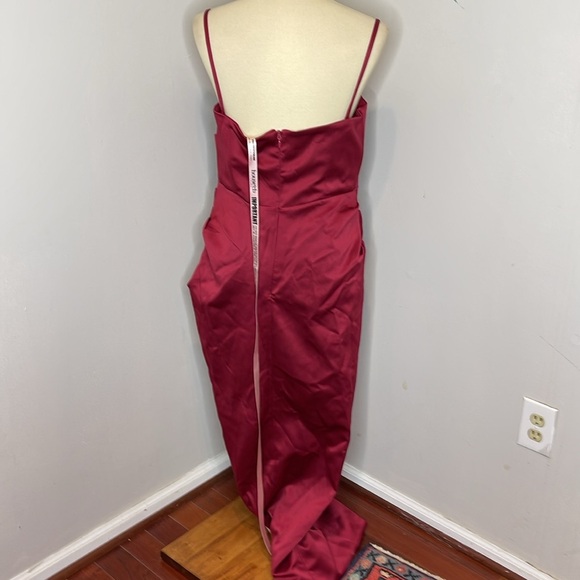 House of CB Flora Wine Satin Pleated Corset Midi Dress‎ L+ - Picture 5 of 13